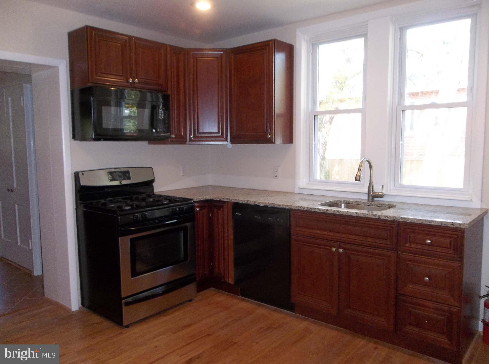 5512 Taylor Road Riverdale, MD 20737 - Photo 13 of 23 Kitchen