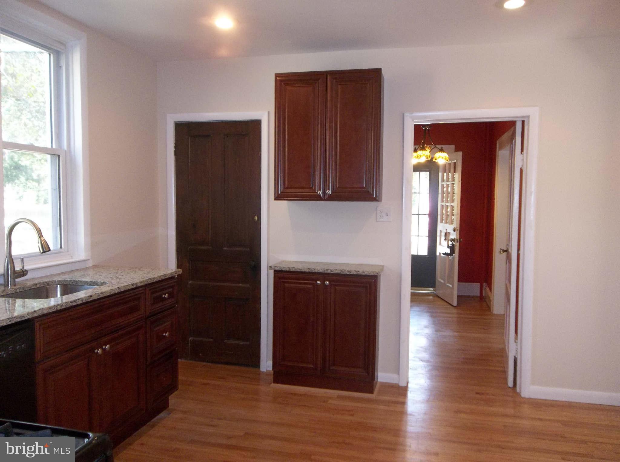 5512 Taylor Road Riverdale, MD 20737 - Photo 14 of 23 Kitchen