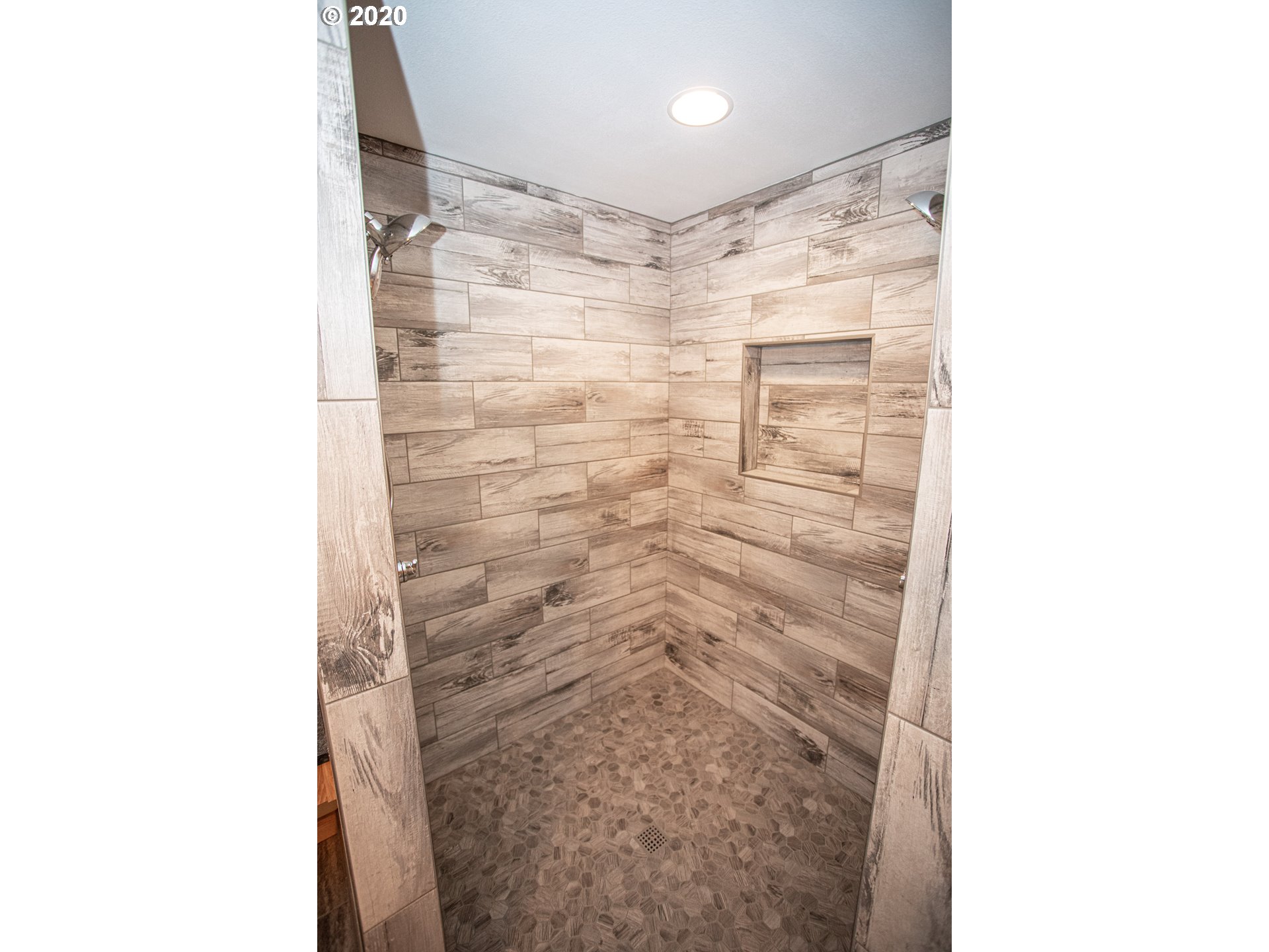 4667 Orchard Road The Dalles, OR 97058 - Photo 17 of 32 Gallery Image 17