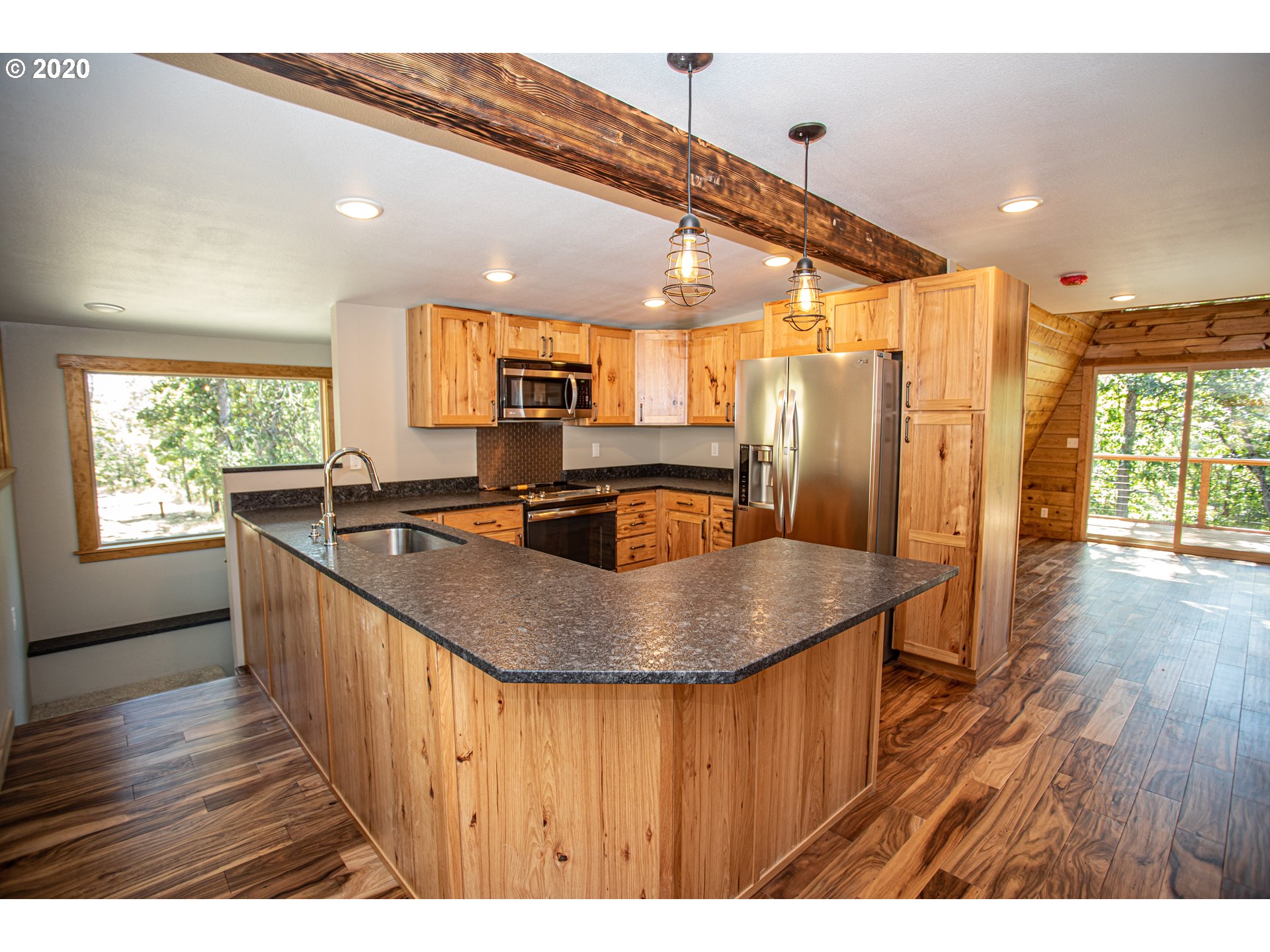 4667 Orchard Road The Dalles, OR 97058 - Photo 8 of 32 Gallery Image 8