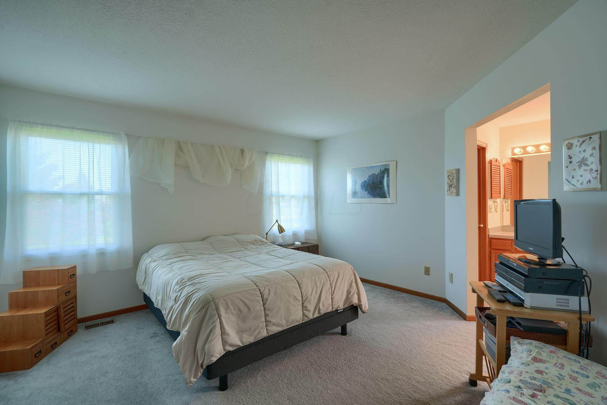 5682 Davidson Road Hilliard, OH 43026 - Photo 12 of 32 5682 Davidson Rd (42)