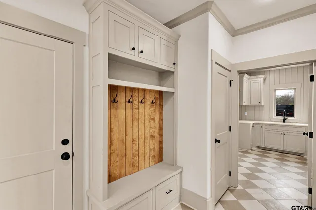 $649,900 | 15653 County Road 436, Lindale, TX 75771