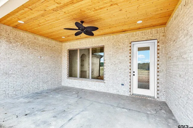 $649,900 | 15653 County Road 436, Lindale, TX 75771