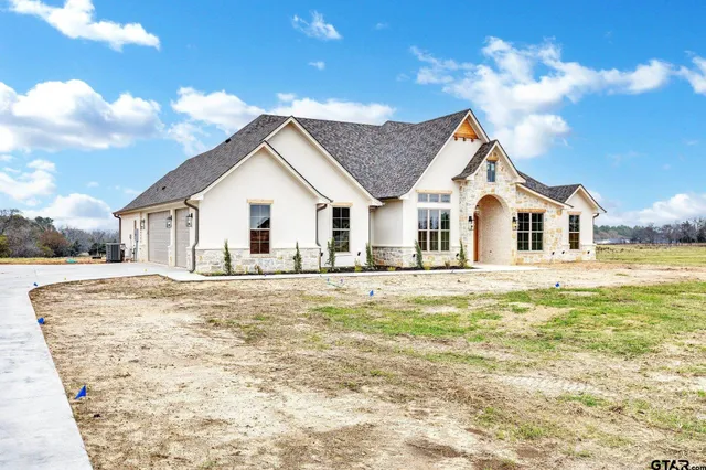 $649,900 | 15653 County Road 436, Lindale, TX 75771