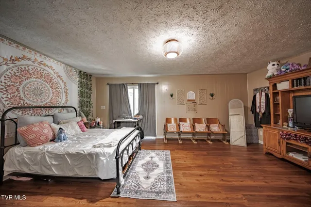 $439,999 | 500 Buckingham Drive, Newport, TN 37821