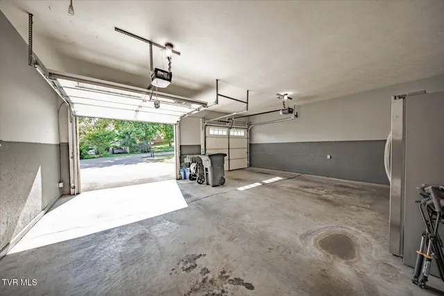 $439,999 | 500 Buckingham Drive, Newport, TN 37821