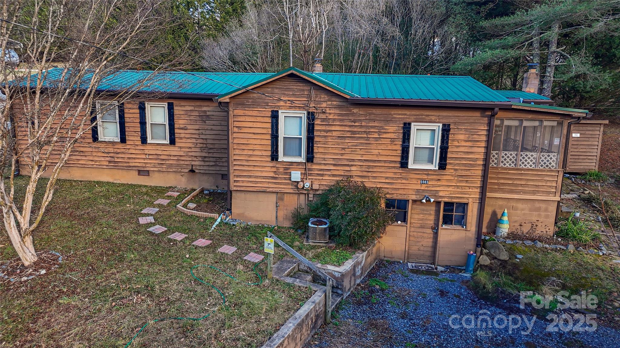 5983 Bollinger Loop Morganton, NC 28655 - Photo 6 of 48