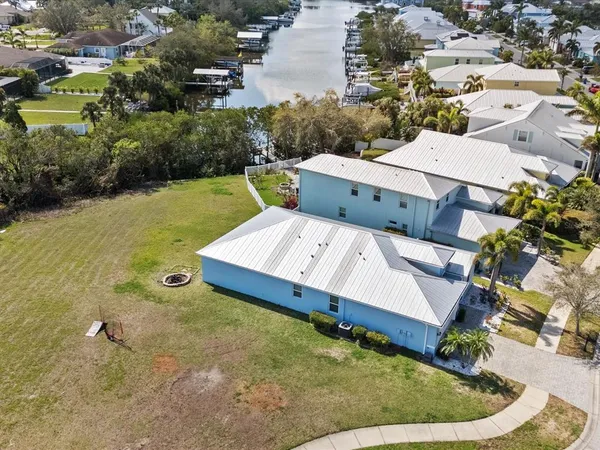 $580,000 | 445 Bahama Grande Boulevard, Apollo Beach, FL 33572