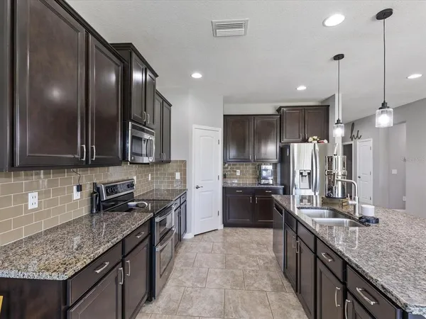 $580,000 | 445 Bahama Grande Boulevard, Apollo Beach, FL 33572