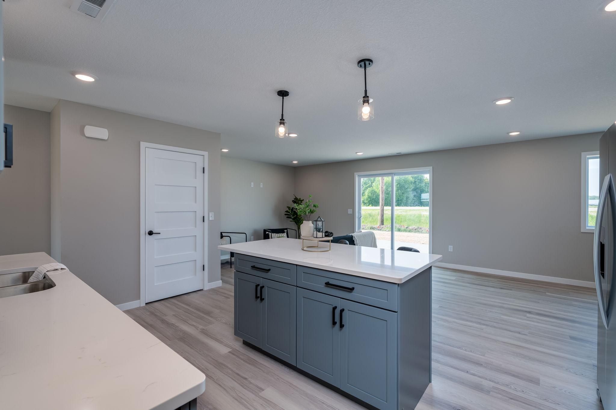 3208 Scotch Lane Mankato, MN 56001 - Photo 8 of 29