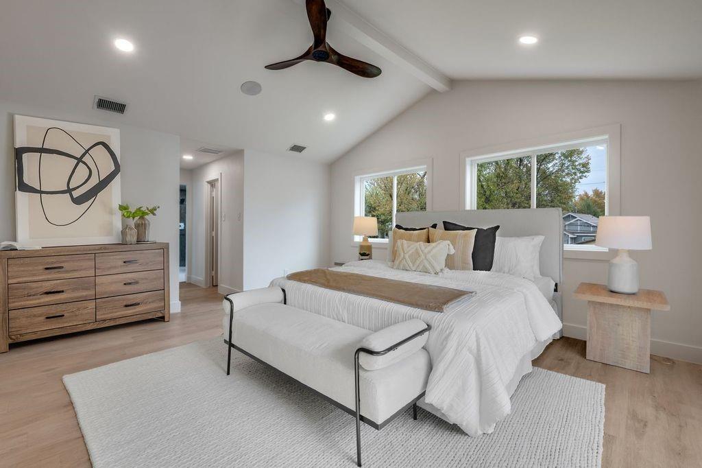 1018 Grandview Avenue Dallas, TX 75223 - Photo 13 of 39 virtually staged