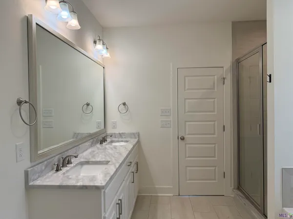 $425,000 | 3006 Creekstone Way, Baton Rouge, LA 70810