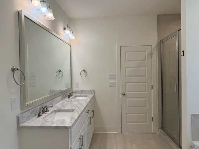 $425,000 | 3006 Creekstone Way, Baton Rouge, LA 70810