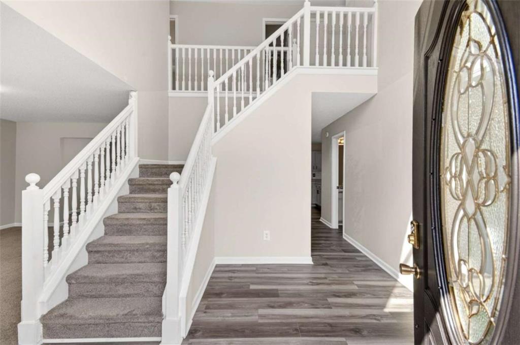 1727 Rice Square Lithonia, GA 30058 - Photo 3 of 33 a view of entryway