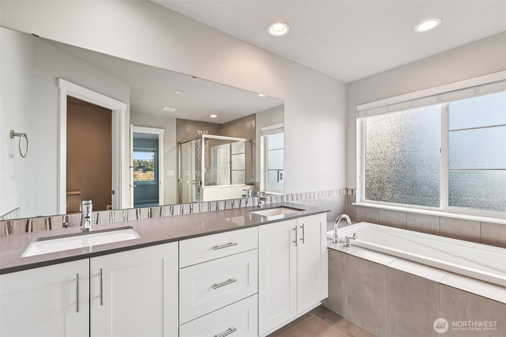 1325 Seattle Hill Road, Unit A3 Bothell, WA 98012 - Photo 15 of 26