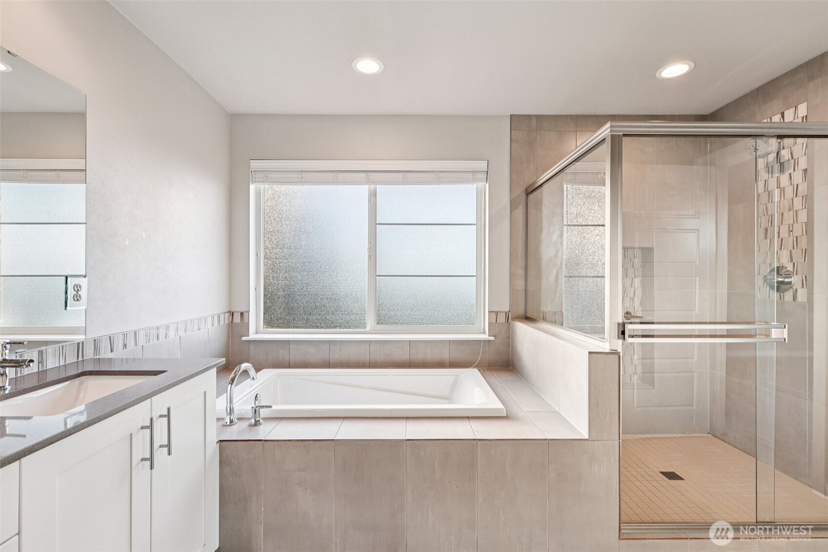 1325 Seattle Hill Road, Unit A3 Bothell, WA 98012 - Photo 16 of 26