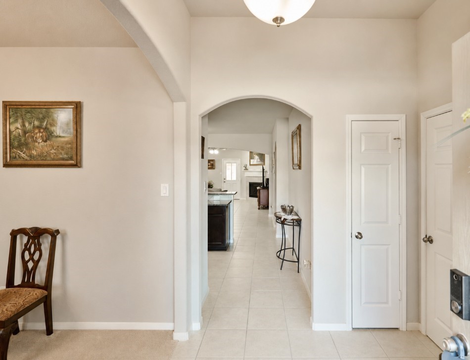2020 Cedar Tree Court Conroe, TX 77301 - Photo 6 of 26