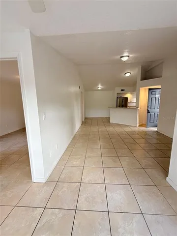 $1,350 | 5773 Gatlin Avenue, Unit 628, Orlando, FL 32822