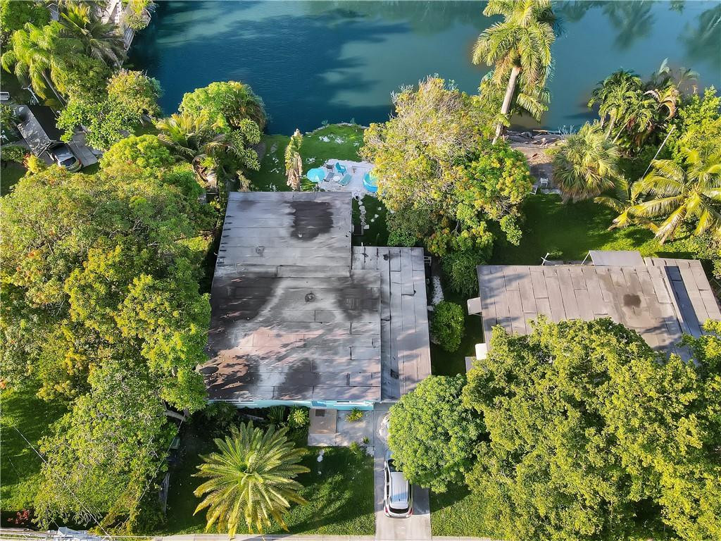 209 Southwest 5th Street Hallandale Beach, FL 33009 - Photo 23 of 25 Photo 23