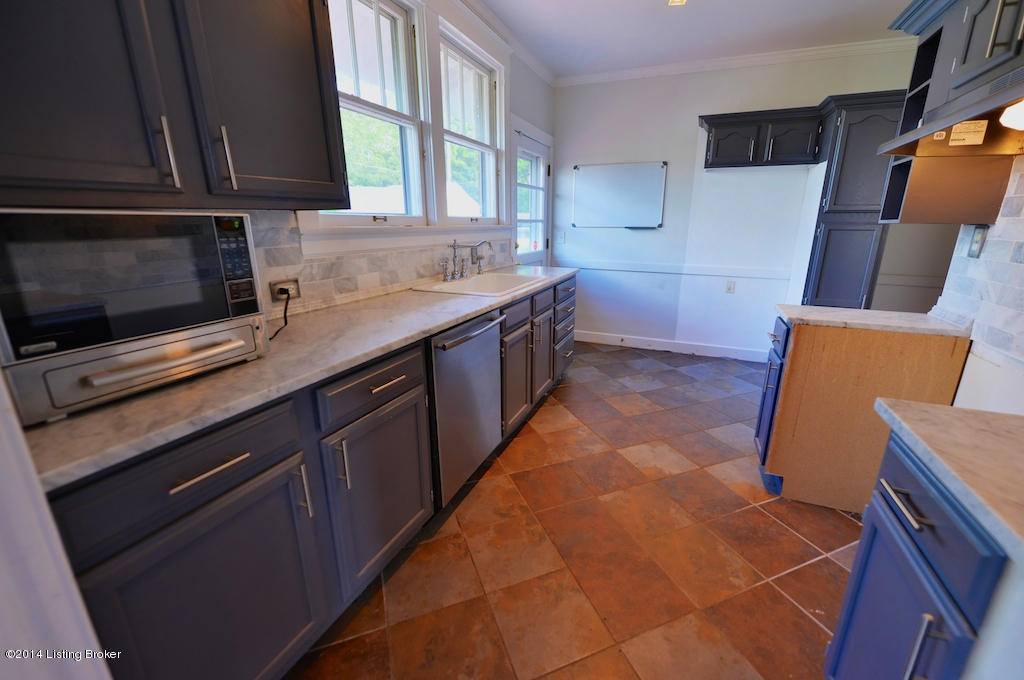 2911 Beaumont Road Louisville, KY 40205 - Photo 10 of 38 2911 Beaumont Rd 19