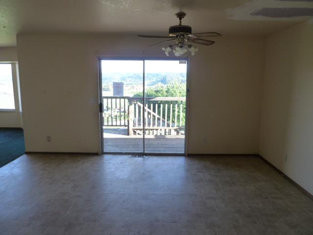 77 Overpass Road, Unit B Watsonville, CA 95076 - Photo 3 of 10 a view of a room with a large window
