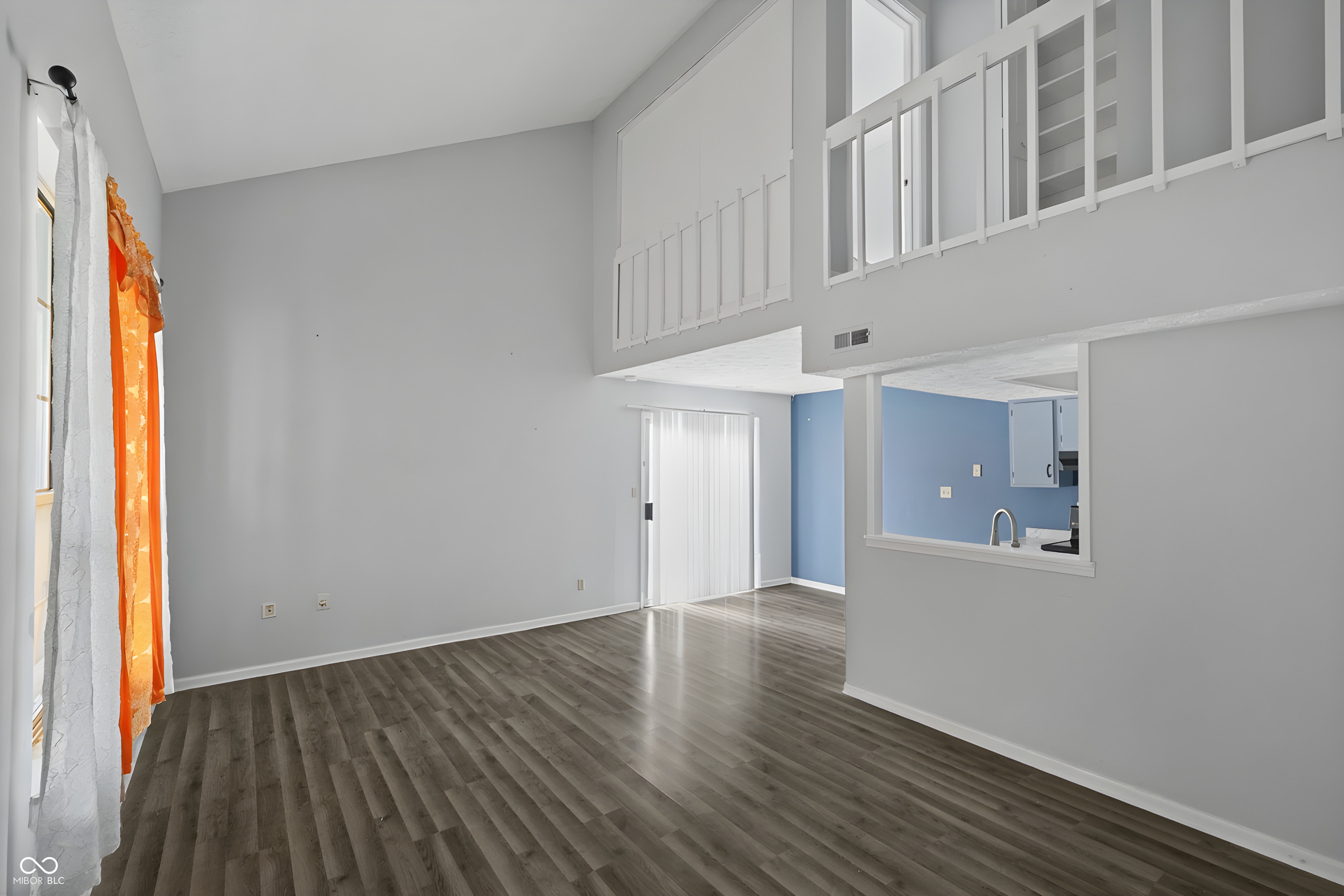 2524 Chaseway Court Indianapolis, IN 46268 - Photo 7 of 25