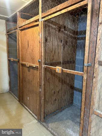 $233,000 | 125 Clubhouse Drive Southwest, Unit 1, Leesburg, VA 20175