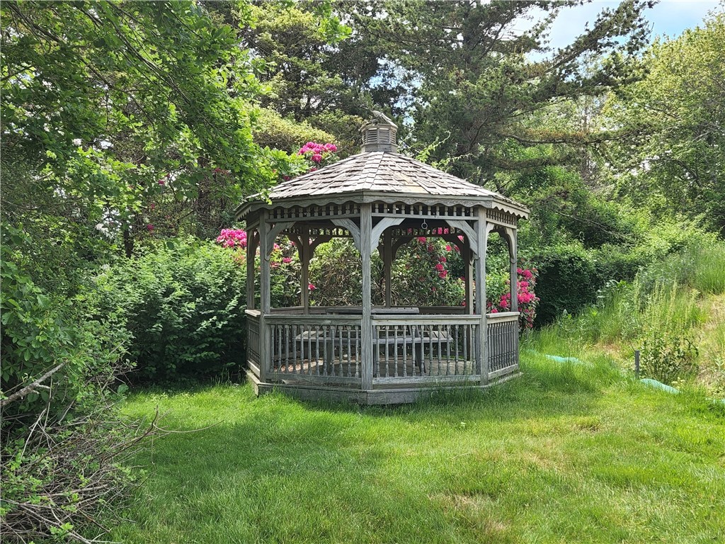 75 Ledge Road Jamestown, RI 02835 - Photo 10 of 14