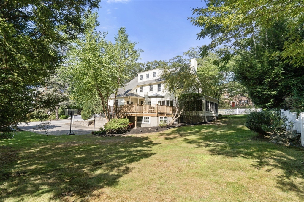 513 Chestnut Street Newton, MA 02468 - Photo 28 of 32 a view of a house with a yard