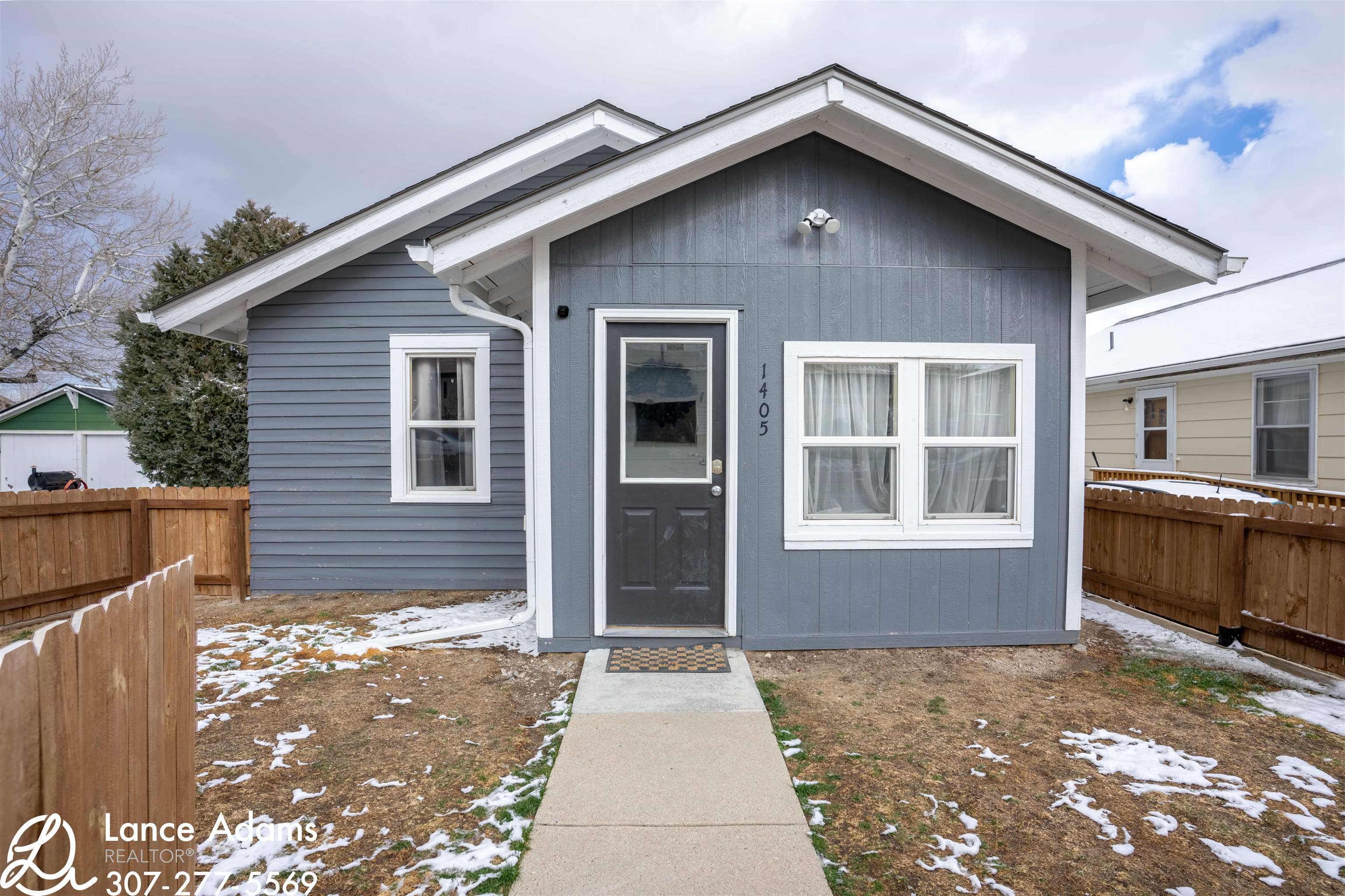 1405 South Jackson Street Casper, WY 82601 - Photo 2 of 32