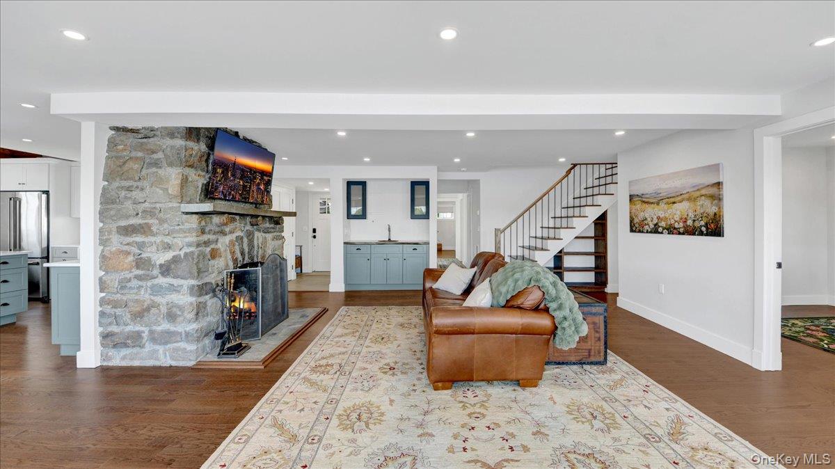 46 Sycamore Road Mahopac, NY 10541 - Photo 6 of 33
