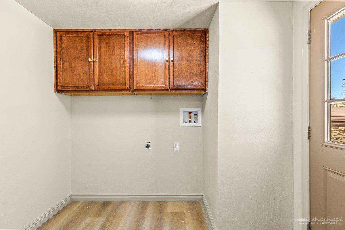 24056 Sand Canyon Road Tehachapi, CA 93561 - Photo 14 of 20 Gallery Image 14