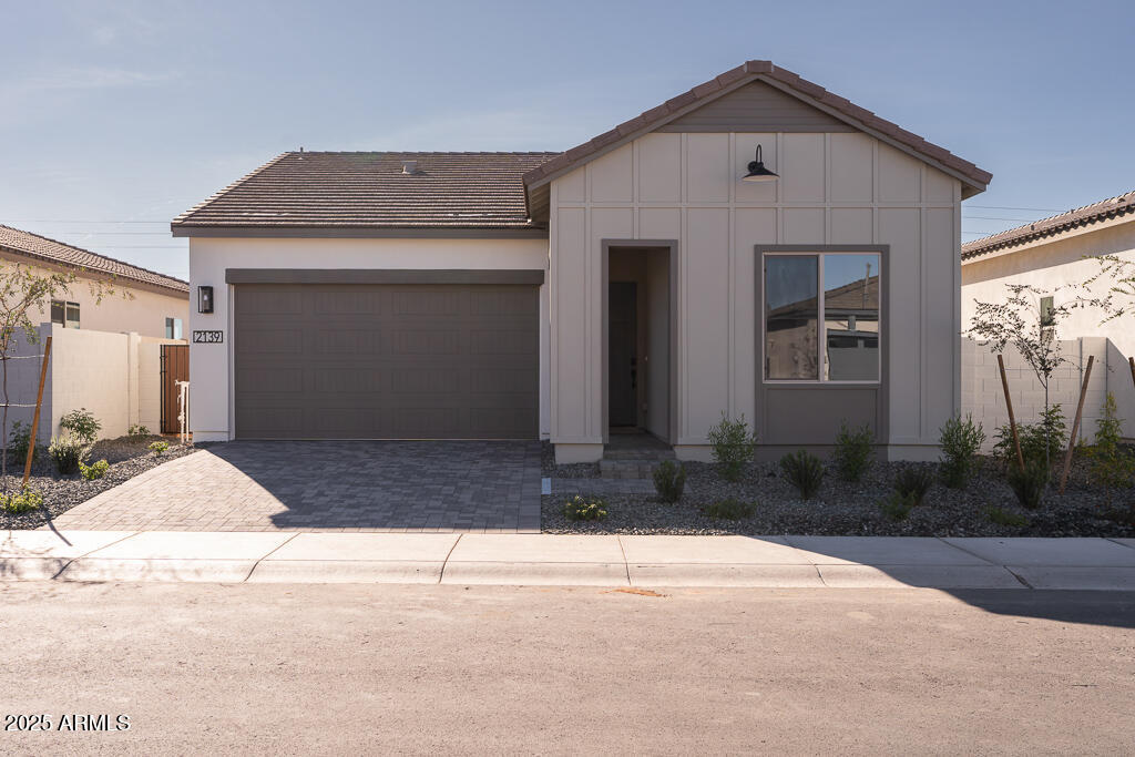2139 East Mill Road San Tan Valley, AZ 85140 - Photo 1 of 17 Exterior