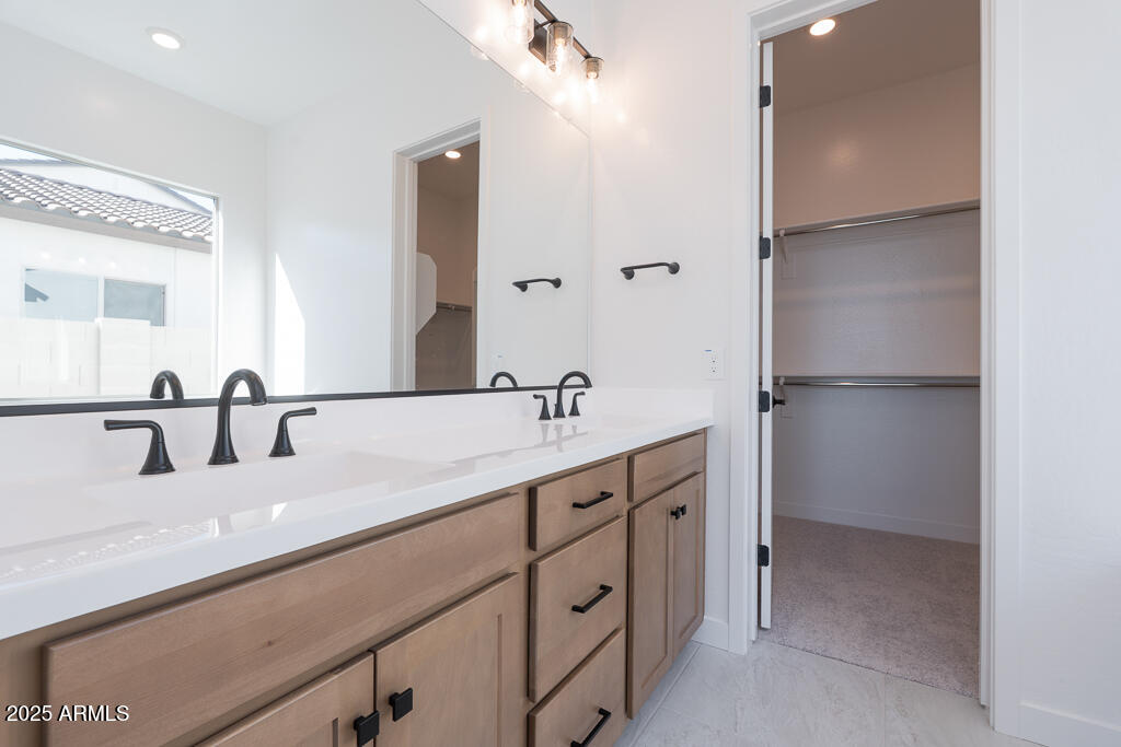 2139 East Mill Road San Tan Valley, AZ 85140 - Photo 8 of 17 Tri Pointe Soleo 644 - Primary Bath-1MLS
