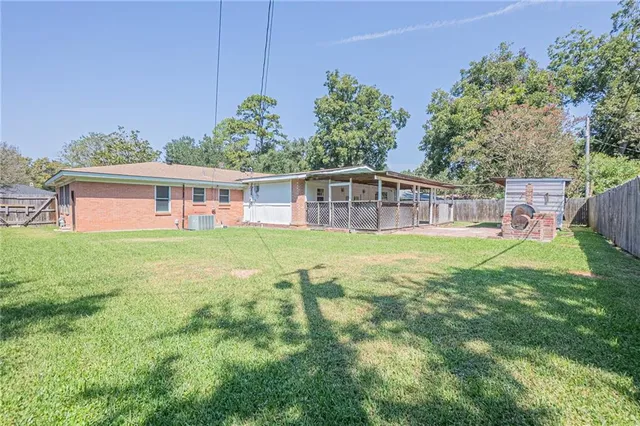 $185,000 | 5627 West Circle Drive, Alexandria, LA 71301