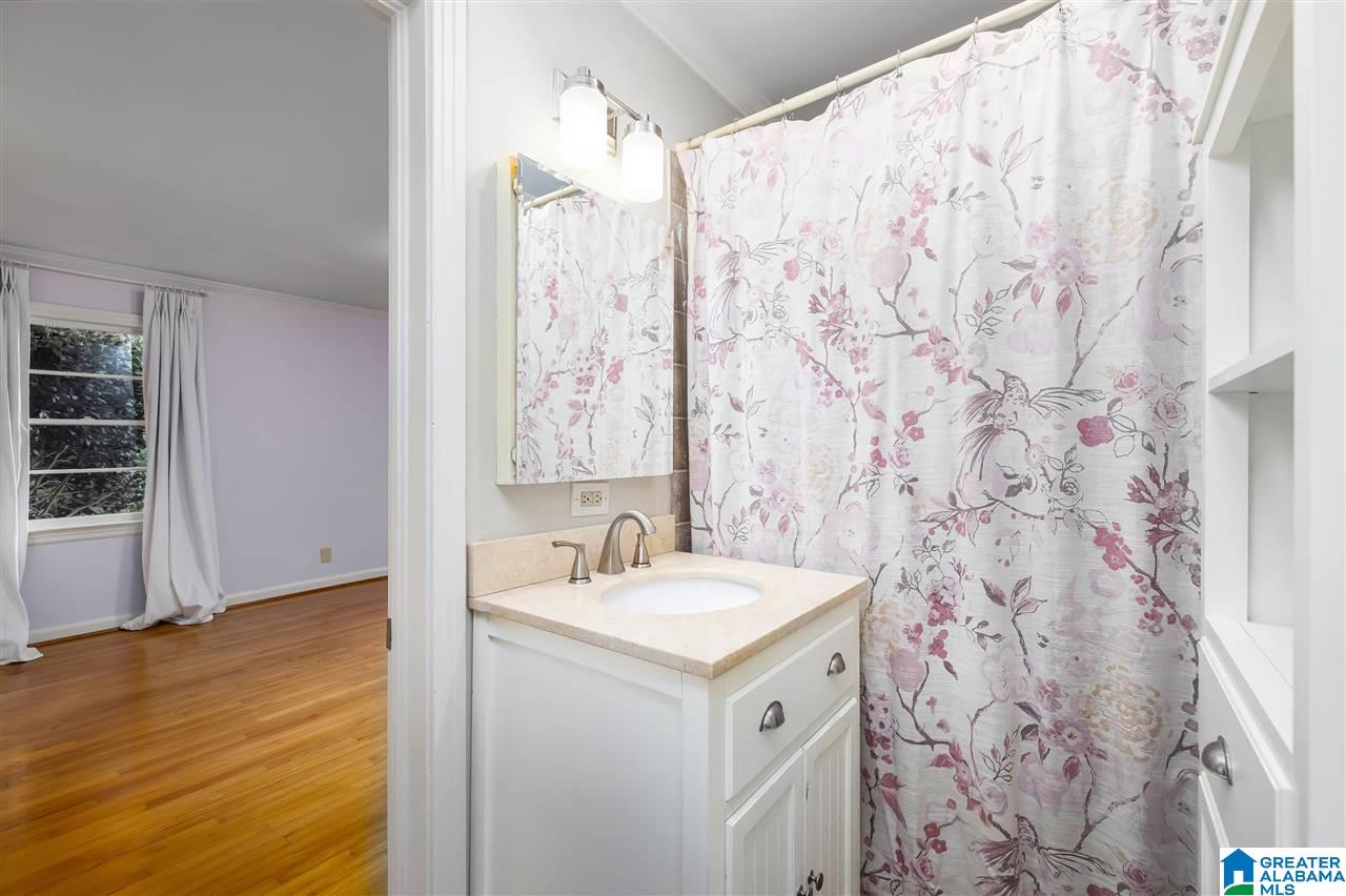 2208 Southwood Road Birmingham, AL 35216 - Photo 37 of 50