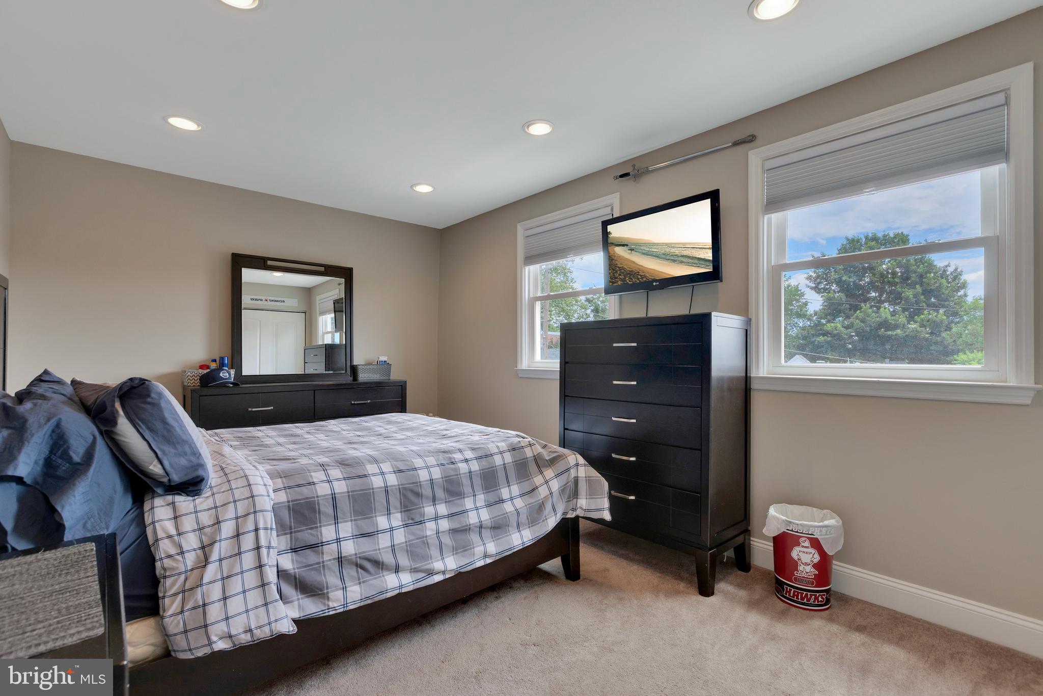 755 Hill Road Philadelphia, PA 19128 - Photo 20 of 32 Gallery Image 20