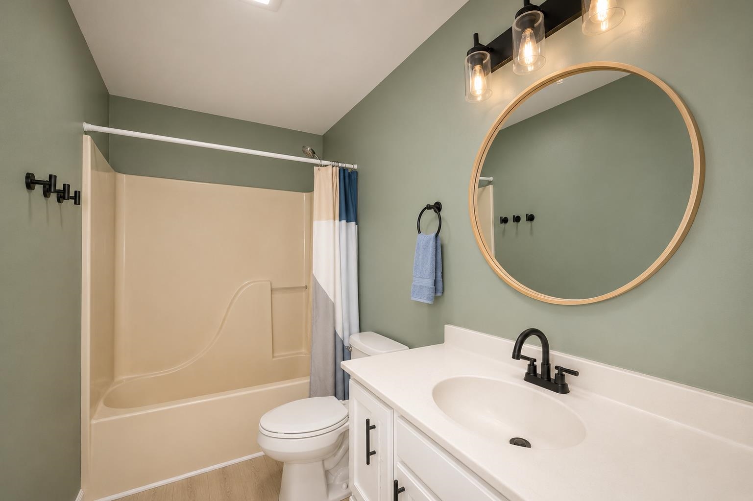 5747-5749 Lacy Road Fitchburg, WI 53711 - Photo 23 of 28