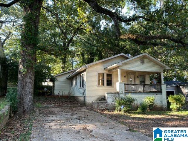 927 Woodward Road Birmingham, AL 35228 - Photo 1 of 9