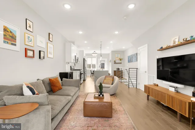 $535,000 | 1105 Queen Street Northeast, Unit 1, Washington, DC 20002