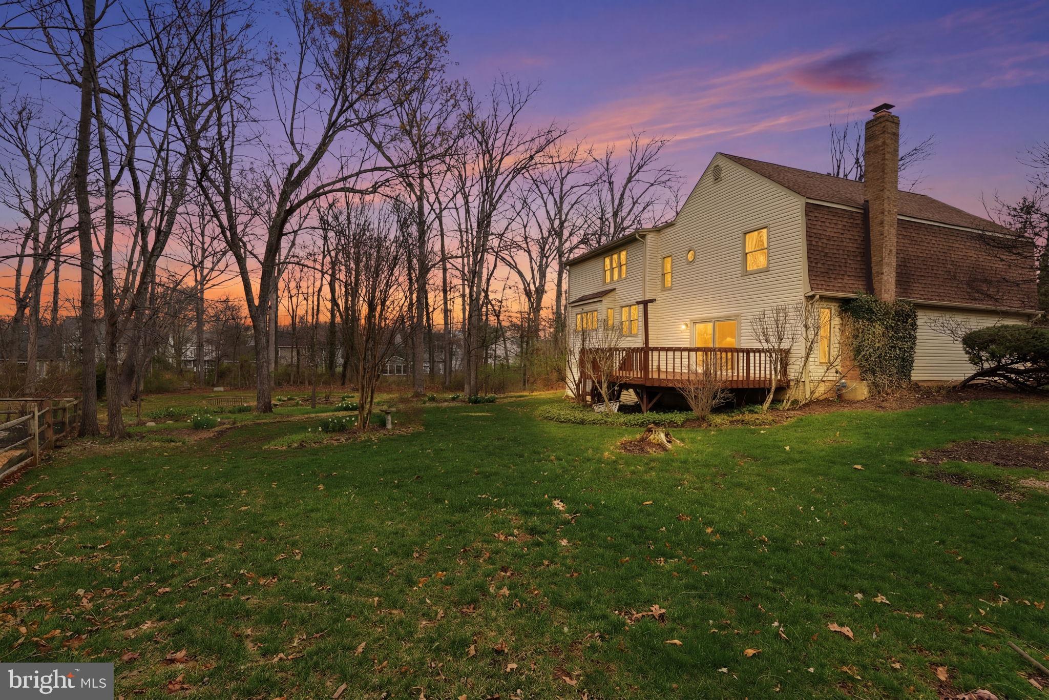 7 Wickham Court Sterling, VA 20165 - Photo 42 of 44 a house view with a garden space