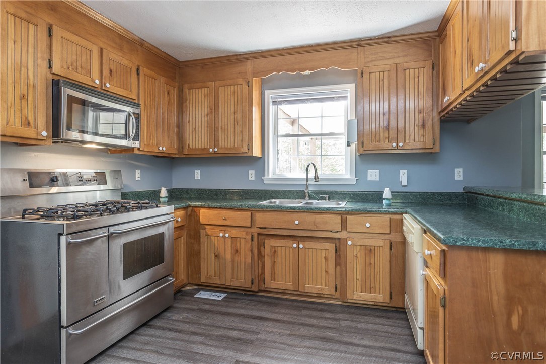 3420 Ruffin Road Hopewell, VA 23860 - Photo 10 of 44 Gallery Image 10