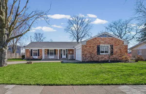 $295,000 | 2404 Melrose Drive, Champaign, IL 61820