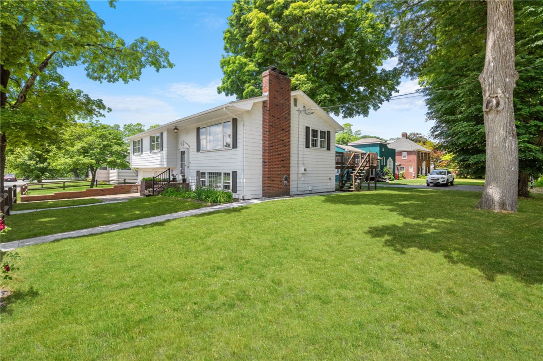 9 Katherine Road Woonsocket, RI 02895 - Photo 31 of 37