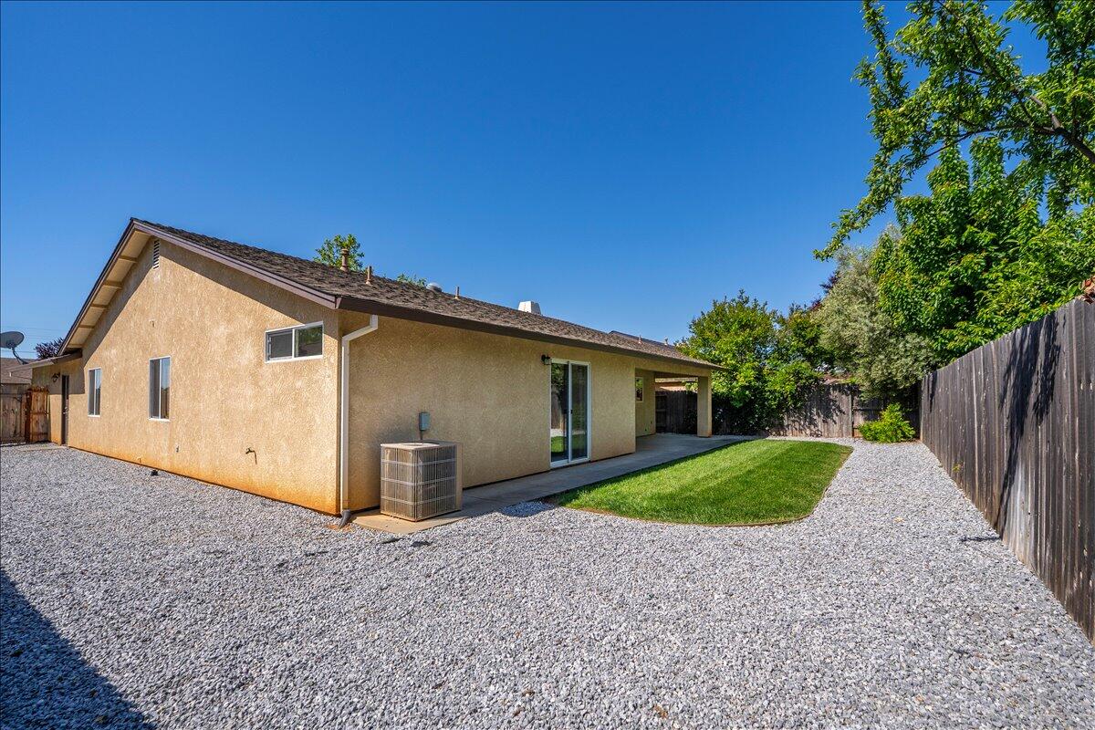 1430 Crosspoint Way Red Bluff, CA 96080 - Photo 28 of 32 39-1430 Crosspoint Way - E-8