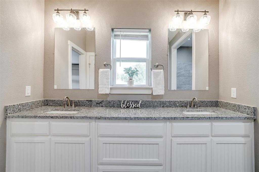 105 Ruidoso Way Mineral Wells, TX 76067 - Photo 20 of 33