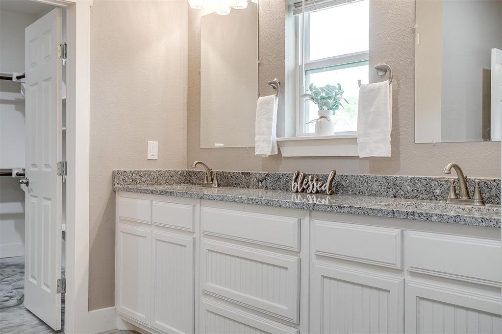 105 Ruidoso Way Mineral Wells, TX 76067 - Photo 22 of 33