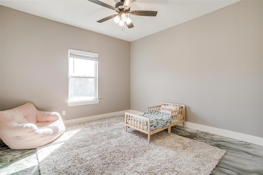 105 Ruidoso Way Mineral Wells, TX 76067 - Photo 24 of 33