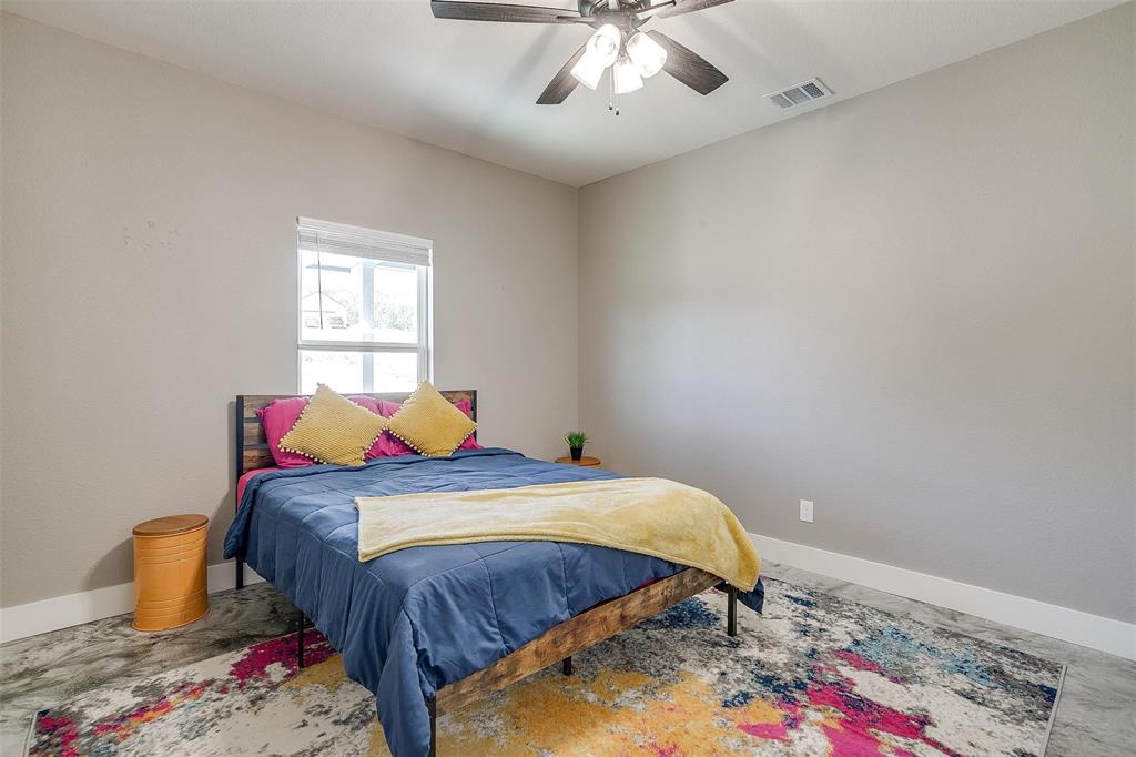 105 Ruidoso Way Mineral Wells, TX 76067 - Photo 29 of 33