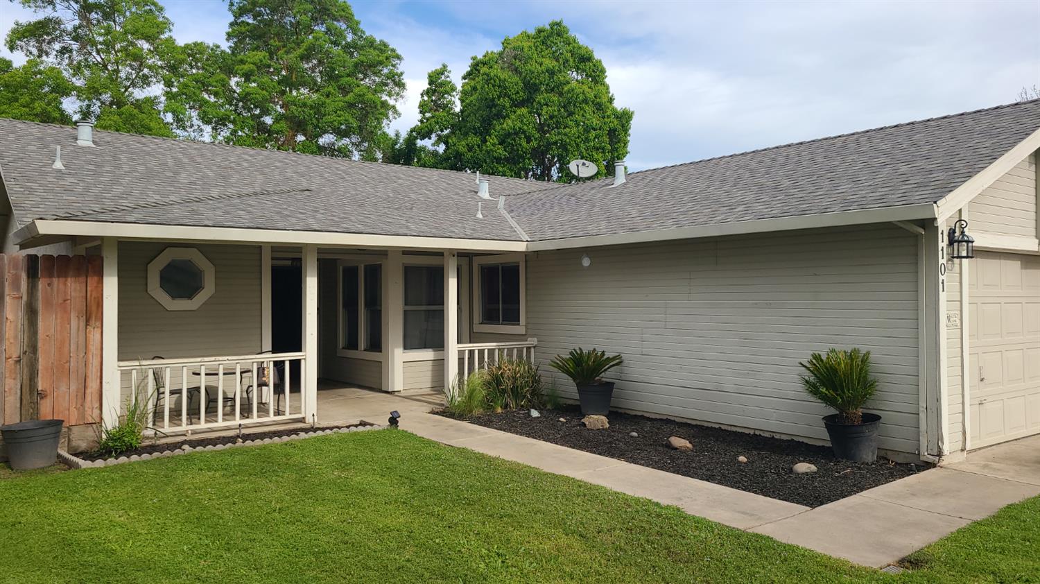 1101 Winchell Way Modesto, CA 95358 - Photo 2 of 31